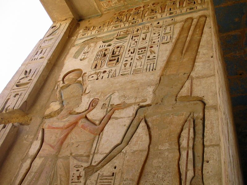 luxor_2005_B015